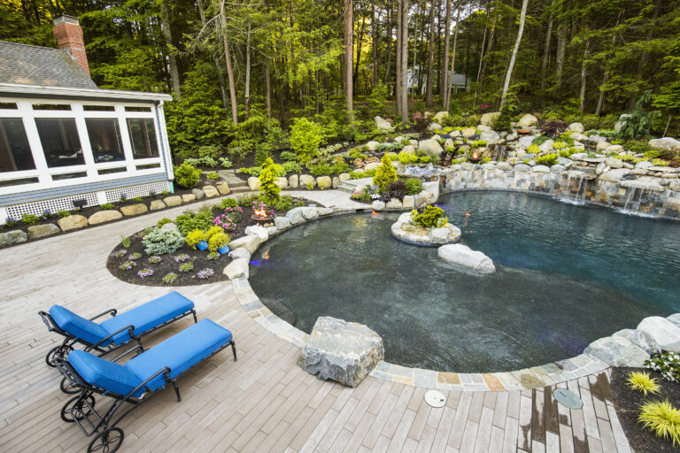 Pools & Spas