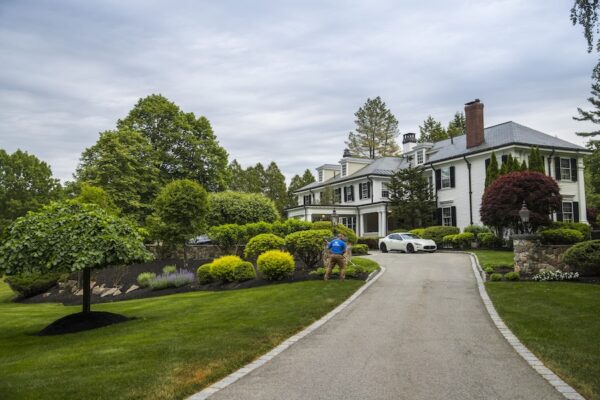 10 Residential Landscaping Trends Georgetown Homeowners Are Following in 2026
